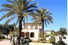 A cheap villa with 4 bedrooms.
