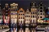 Zelfgemaakte foto Amsterdam Damrak  50x75
