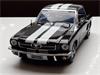 schaal model auto Ford Mustang 1964 / 65 – 1:18