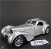Online Veiling: Bugatti Atlantic 1936 zilver