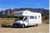 Alkoof-camper huren . 5 persoons camper.