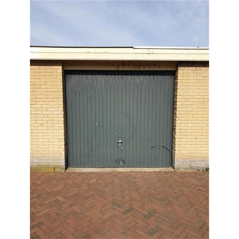 Garage aan de Driestal in Heiloo Kopen Garageboxen