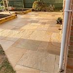 Golden Leaf natuursteen terrastegels romaans verband