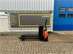 VS-21553 Elektrische palletwagen BT LWE200 2.000KG
