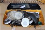 Online Veiling: Zuurstofmasker en lashelm in Stanley koffer