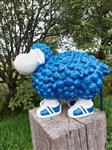 Beeld, funny lamb with blue sneakers - 34 cm - polyresin