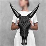 GEEN RESERVEPRIJS - Zwarte handgesneden koeienschedel - Traditioneel Balinees motief- Gesneden sched