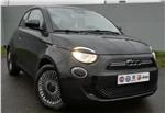 Partij fabrieksnieuwe Fiat 500E te koop aangeboden