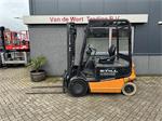 Still R60-25 Triplo 485 Freelift/Sideshift/4e functie elektrisch