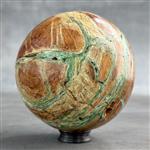 GEEN RESERVEPRIJS - Prachtige groene Smithsonite Bol op een aangepaste standaard- 1600 g - (1)