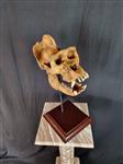 Beeld, Impressive Gorilla Skull on Stand - 44 cm - Hars