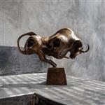 sculptuur, NO RESERVE PRICE - Bronze Sculpture of a Striking Bull - with base - Video link of produc