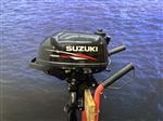 Suzuki 2.5 kortstaart