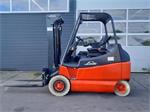 LINDE E25-02-600  2,5Ton Mast 3F470 5355 uur.