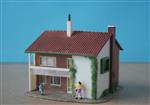 Groot huis met balkon Faller H0/HO [NH103]