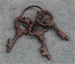 Sleutelbos met 3 sleutels, gietijzer  SB301