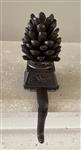 Stocking hanger dennenappel met kaarsenstandaard XM81