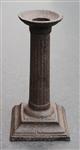Kandelaar vierkant 15,8 cm. bruin, gietijzer KG070