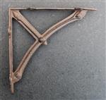 Plankdrager stalraam 19,5 cm.  gietijzer PD189