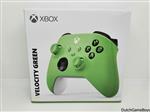 XBOX One - Controller - Velocity Green - New