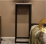 Zwarte Zuil op maat Thompson (Puuur) Mat / Eiken fineer