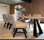 Eetkamerstoel met modern onderstel