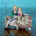 Brocante Porselein Keramiek beeldje - Verliefd stelletje - Capodimonte - 15cm