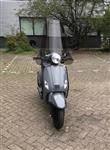 Windscherm smoke ronde koplamp RSO Sense/Riva/VX50/Vespelini/Vespa look