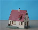 Huis met klassieke gordijnen H0 [NH1284]