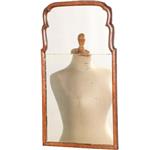 Antieke spiegel / Soesterspiegel simpel en elegant noten ca. 1790 (No.440421) Hoogte 0,68 m