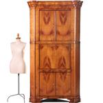 Kersenhouten hoekkast / bar ca 1825 met 4 deuren en secretaire klep onwaarschijnlijk veel ruimte (No