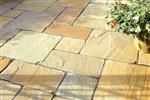 mediterraanse tuintegels Golden Leaf romaans verband