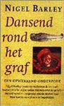 DANSEND ROND HET GRAF