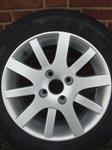 15 Hockenheim Peugeot Velgen en Banden Steek 4x108
