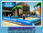 verhuur beachvolleybal boarding met palm en haai
