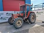 Renault tractor