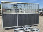 2 x voorwand paardenboxen