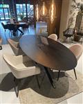 Eettafel Oslo Ovaal | Zwart Acaciahout| 180 cm