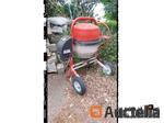 Betonmixer op wielen