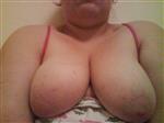 Jouw lul tussen mijn boobs?