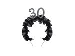 Hoofdband 30 met franje en parels.