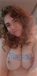 Young natural??French??girl ?sensual curves