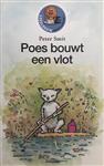 Poes bouwt een vlot