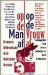 Op de man af