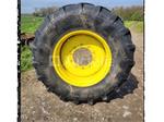 Pneus de tracteur avec jante 420/85R28