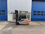 VS-22295 Elektrische Triplex heftruck Still RX20-20 BJ2016 weinig uren