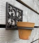 Bloempothouder voor aan de muur, gietijzer BPH14