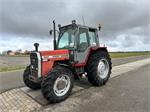 Massey Ferguson 690