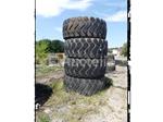 [010345-018] 4 Michelin 26,5 R 25 Banden voor bouwmachines