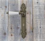 Set deurkrukken in gepatineerde messing met keramische handvat antiek wit, incl. Doorn en 2 x lange 